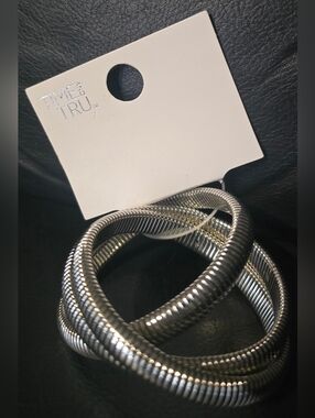 Time and Tru Silver Coil Stretch Bracelet Set